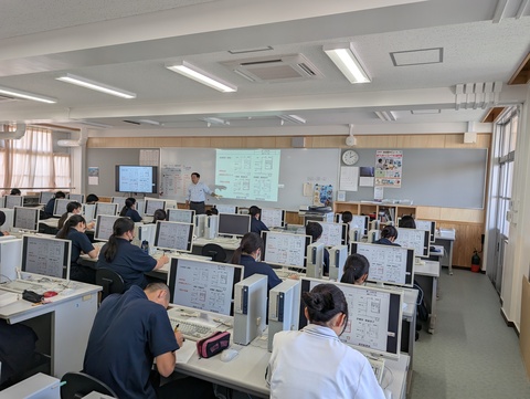 20250707_BIM出前授業1