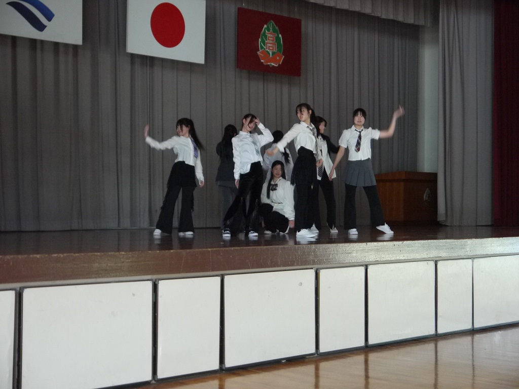 ダンス部活動写真