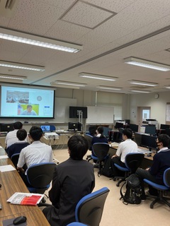 R7_3Dプリンタの活用法講習会（第1回目）１