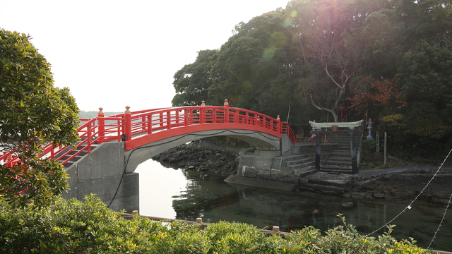 照島橋。海水の透明度が高くてキレイ！