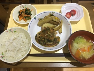 寮食4.7