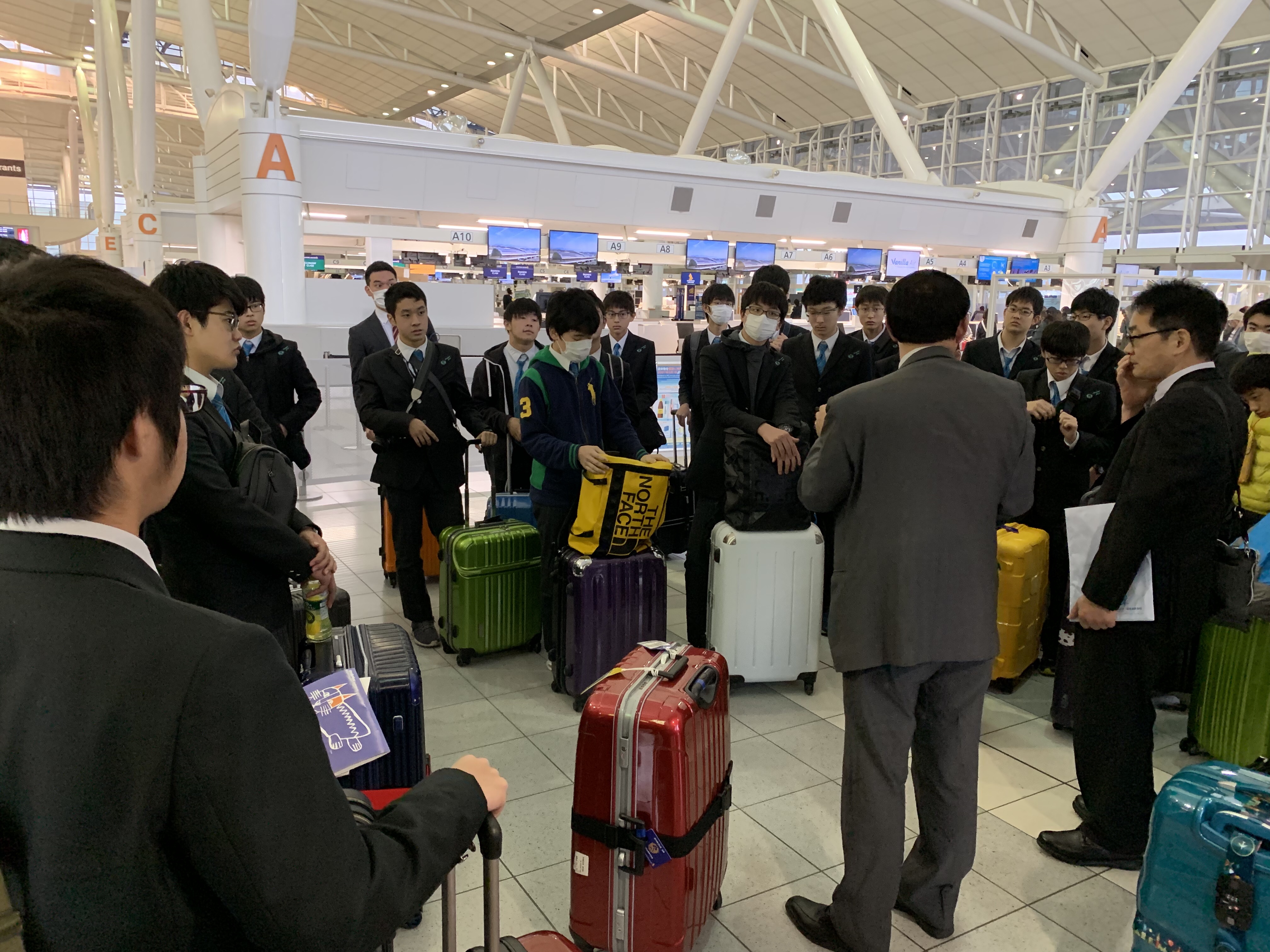 １日目　福岡空港４