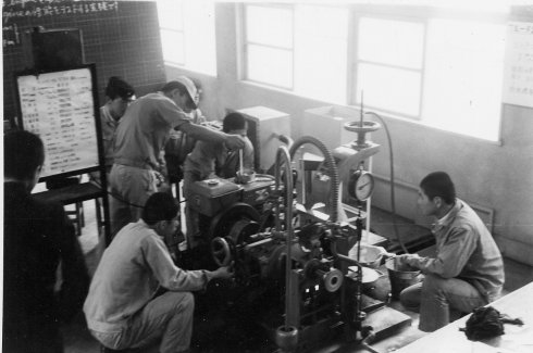 昭和６０年機械科展示　写真