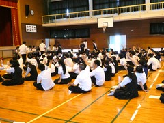 09