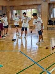 04