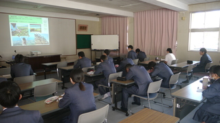 「畑旅」コンセプトの紹介の様子