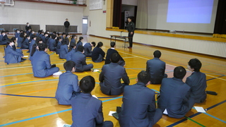 講師：指宿警察署生活安全課