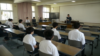 ３年生の発表の様子