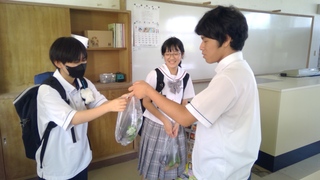 渡す