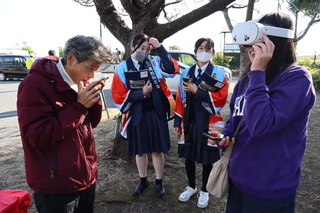 抹茶とVRゴーグルでおもてなし