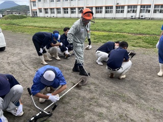 点検の様子２