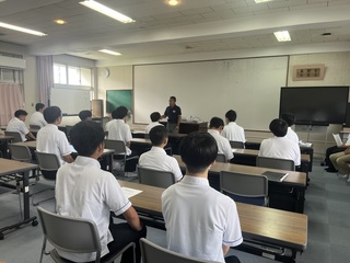 講話