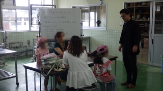 小学生体験学習会パン作り1