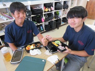 10 IMG_3907