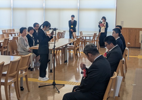 寄宿舎入社式