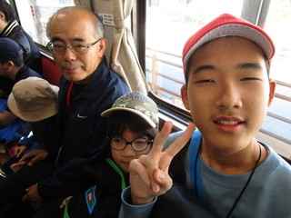 電車の中で 電車の中で