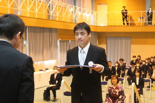 修了証書授与