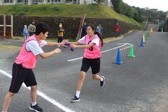 ２