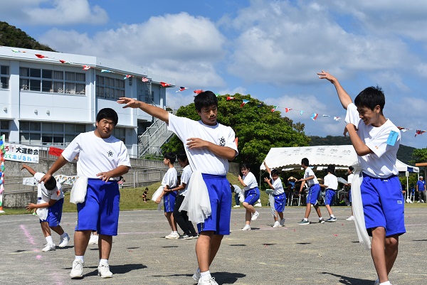 中学部ダンス