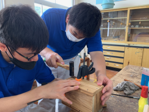 校内１