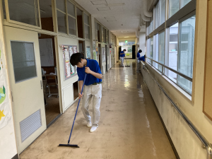 校内２